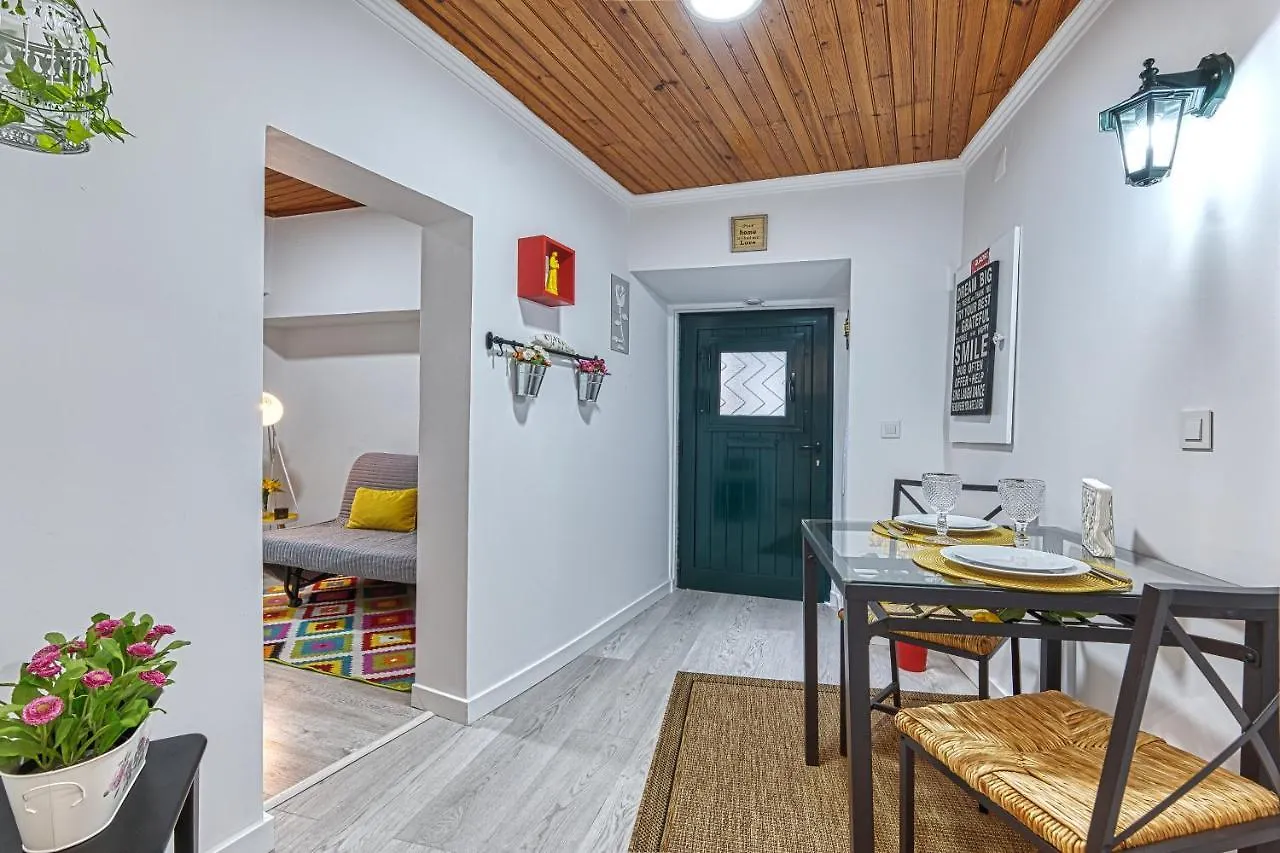 Alfama Rose Apartment Lisboa 0*,  Portekiz